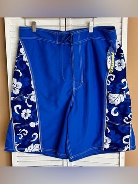 Mens size 40 waist board shorts swim trunks swimming NWT
